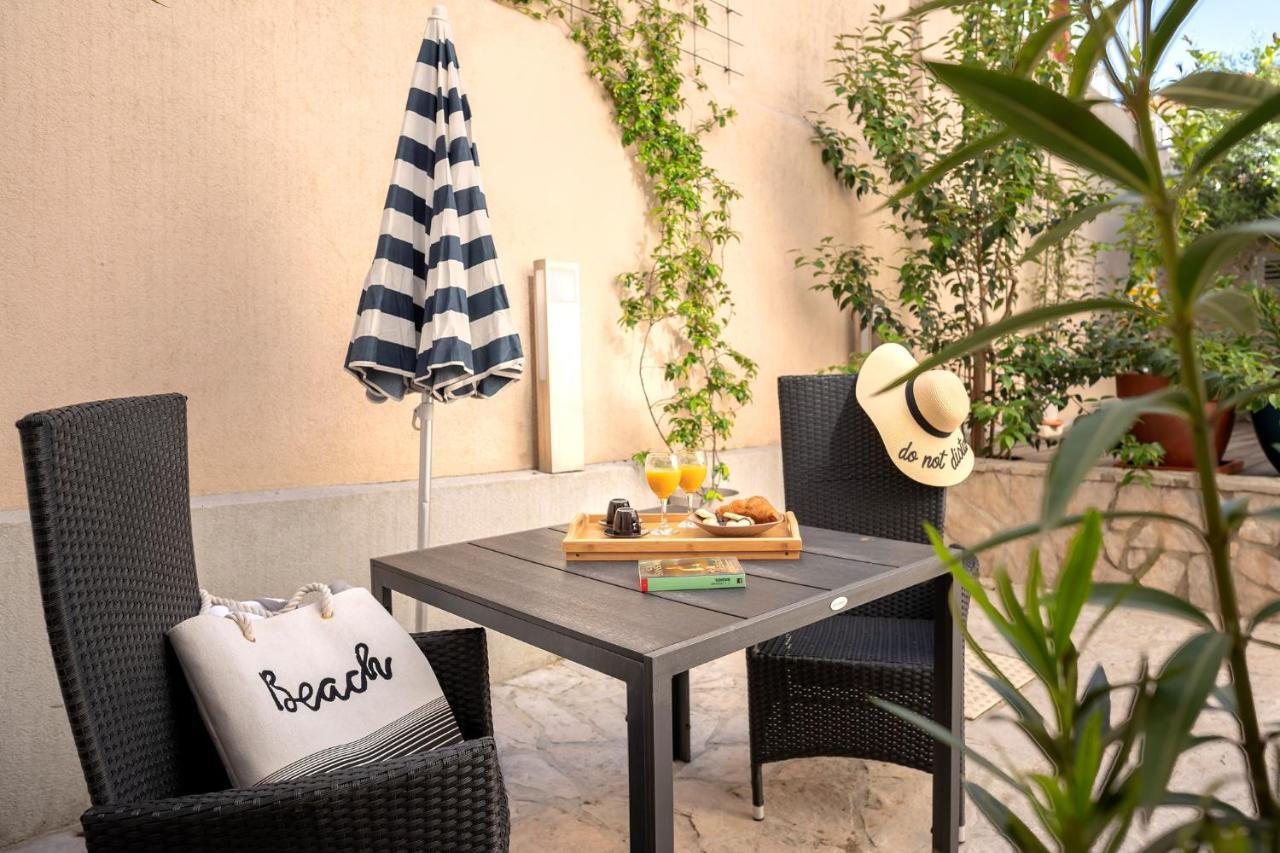 Hidden Oasis - Zf Hvar フヴァル エクステリア 写真